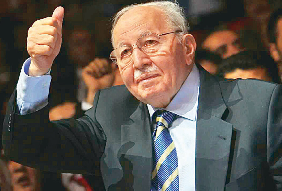 Necmettin Erbakan.