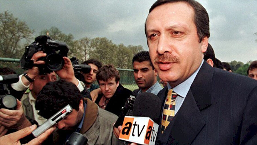 Recep Tayyip Erdoğan, 'evvela bunların hakkından gelmek lazım' sözünü 1998'de söyledi. 