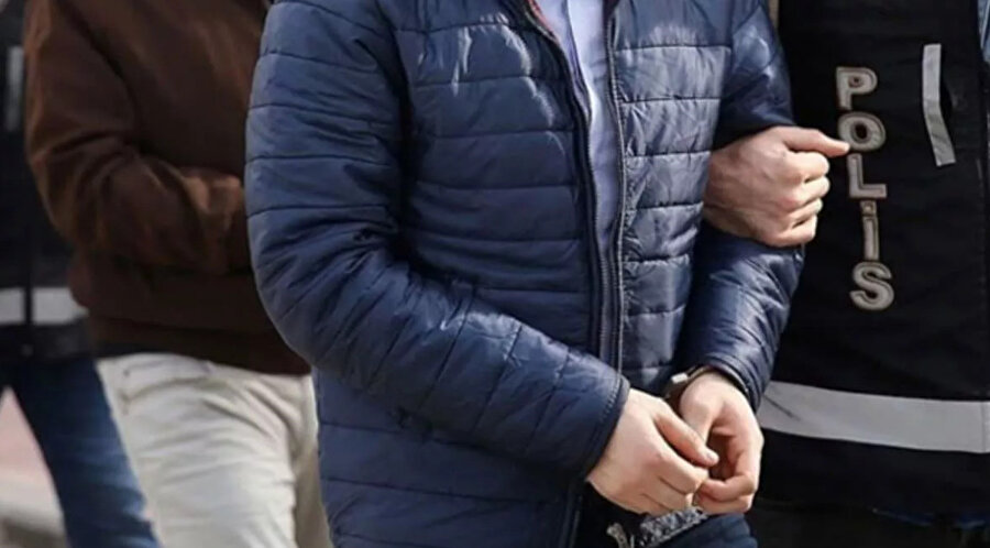 FETÖ'nün açtığı okullar kapatıldı, yöneticileri tutuklandı. 