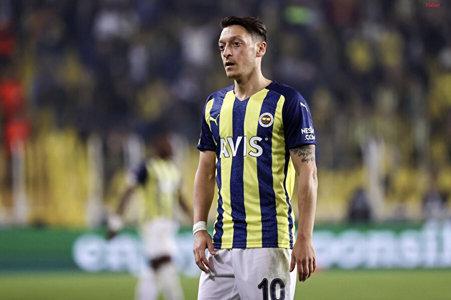 Mesut Özil