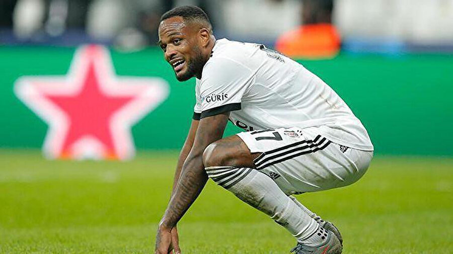 Cyle Larin ayrılıyor