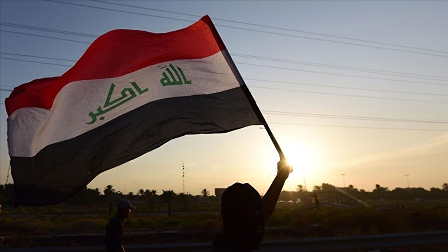 Irak Bayrağı.