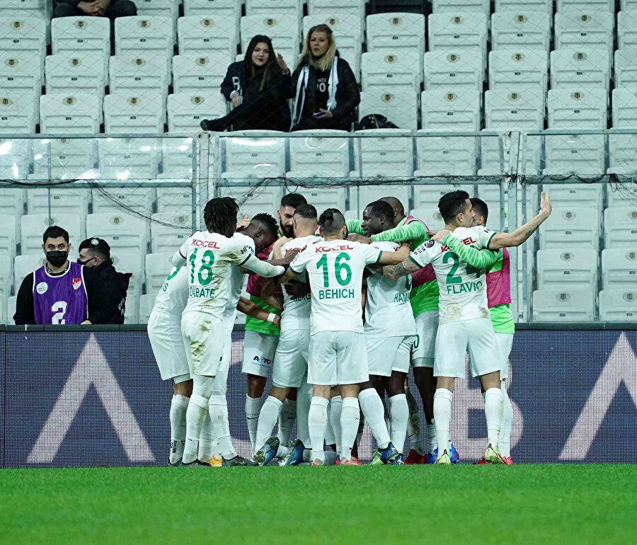 GZT Giresunspor, Süper Lig'in 14. haftasında Beşiktaş'ı deplasmanda 4-0 mağlup etti.