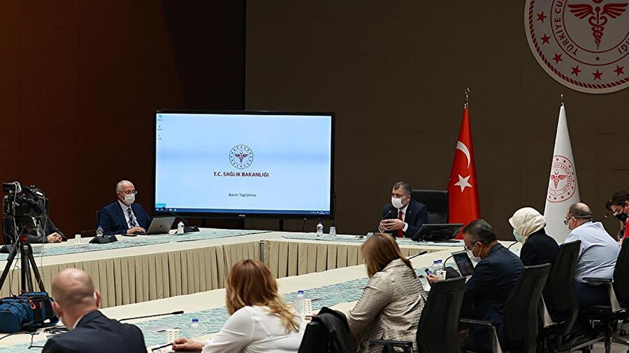 Bilim kurulu toplantısından bir görüntü