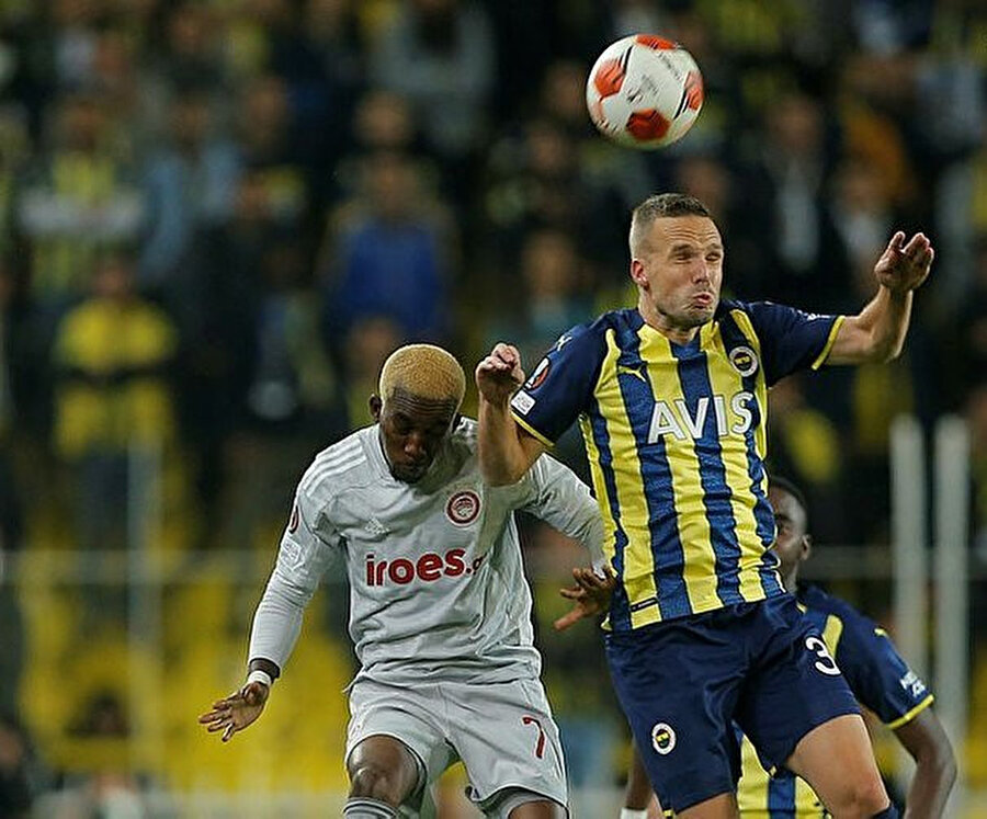 Fenerbahçe yakın takipte