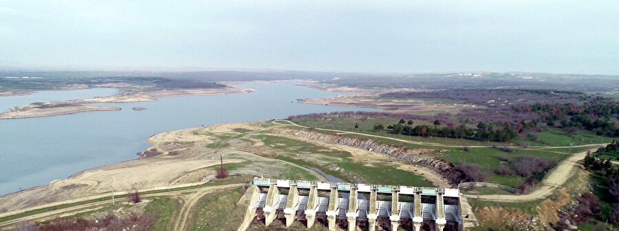 Edirne'de yağışlar nehir debilerini artırdı, barajları doldurdu