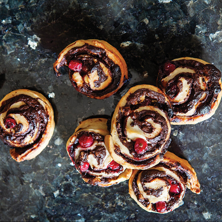 Çikolatalı Poğaça tarifi