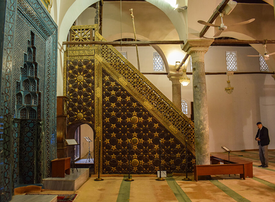 Aydınoğlu Mehmed Bey Camii mihrap ve minberi ( Fotoğraf: Merve Nur Türker)