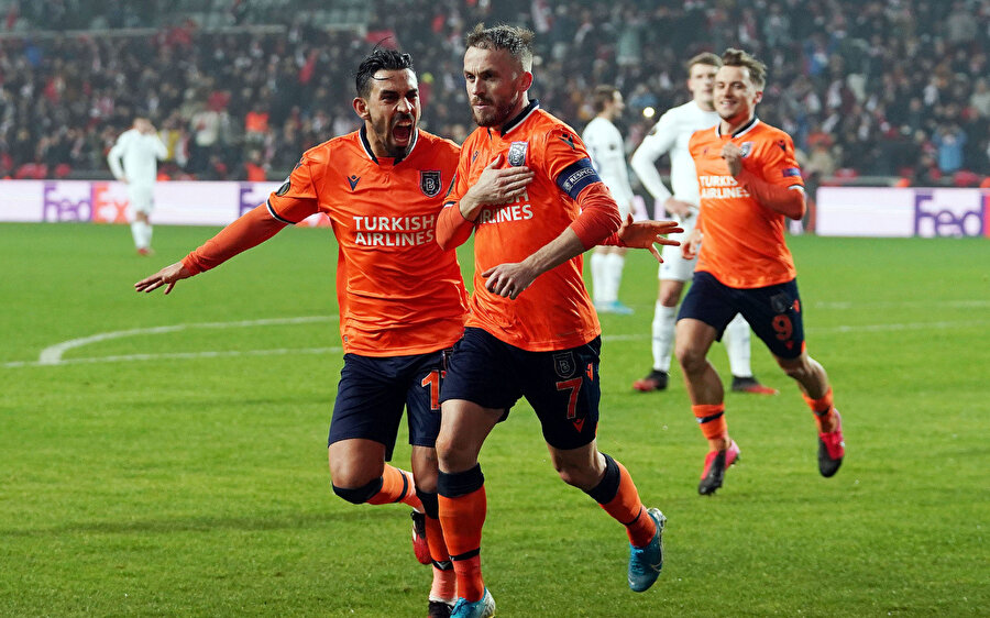 İki takım da peşinde Visca'nın peşinde