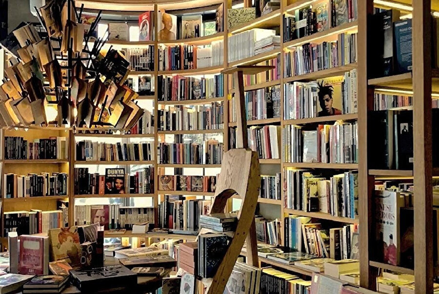 Minoa Cafe&Bookstore, Akaretler.