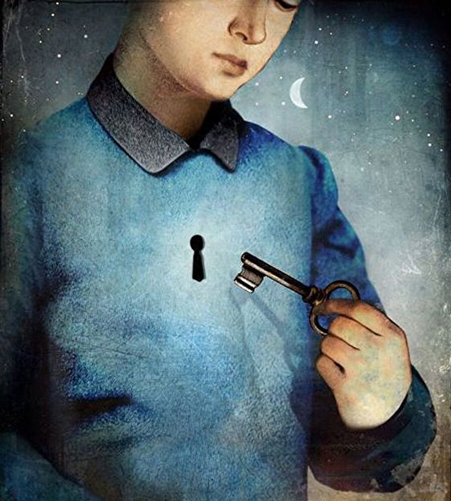 Yasa kitabının okunduğu ve yani kendine dokunduğu yere bakar. O yer kalptir. 