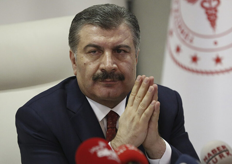 Bakan Koca :"Pozitif vakaların karantina süresi 7 gün olarak belirlenmiştir"