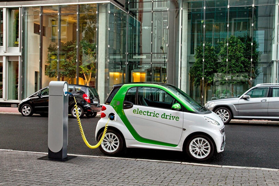 Elektrikli ve hibrit otomobillere talep arttı