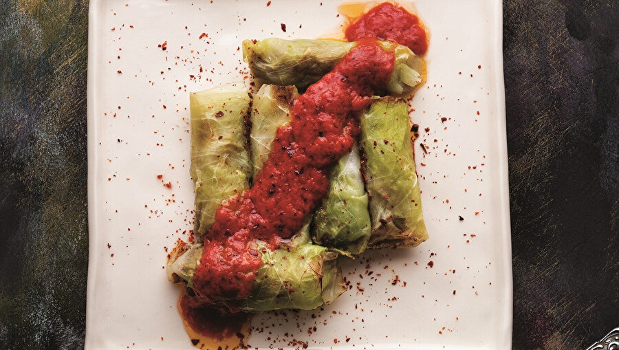 Fırında Köfteli Lahana tarifi