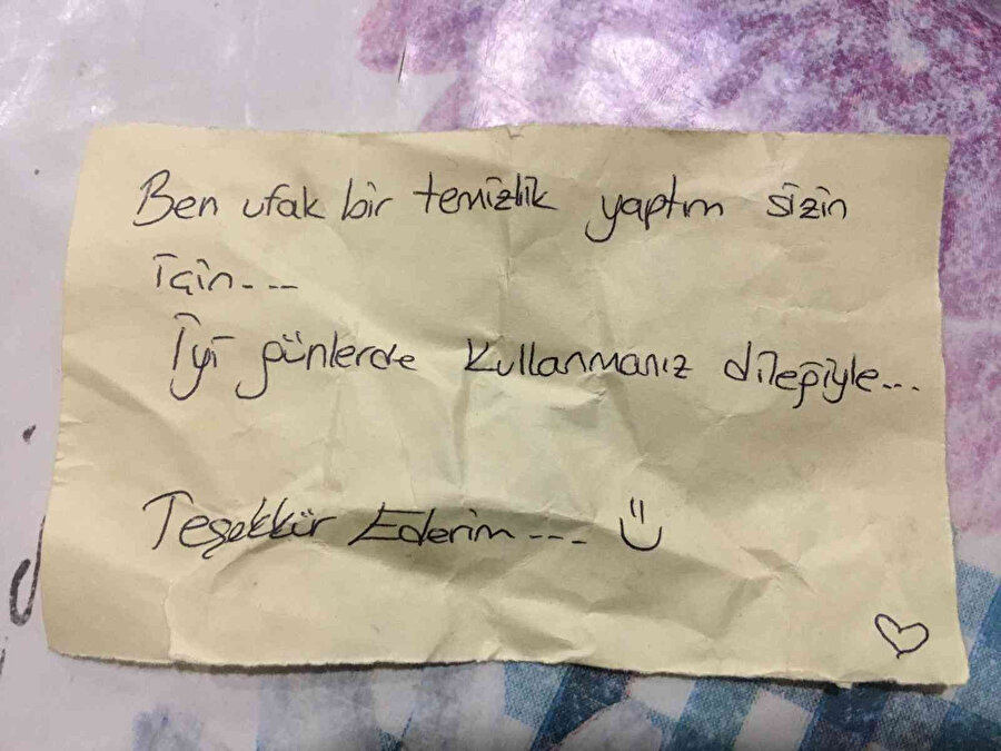 Önce çaldı sonra not bırakıp kaçtı