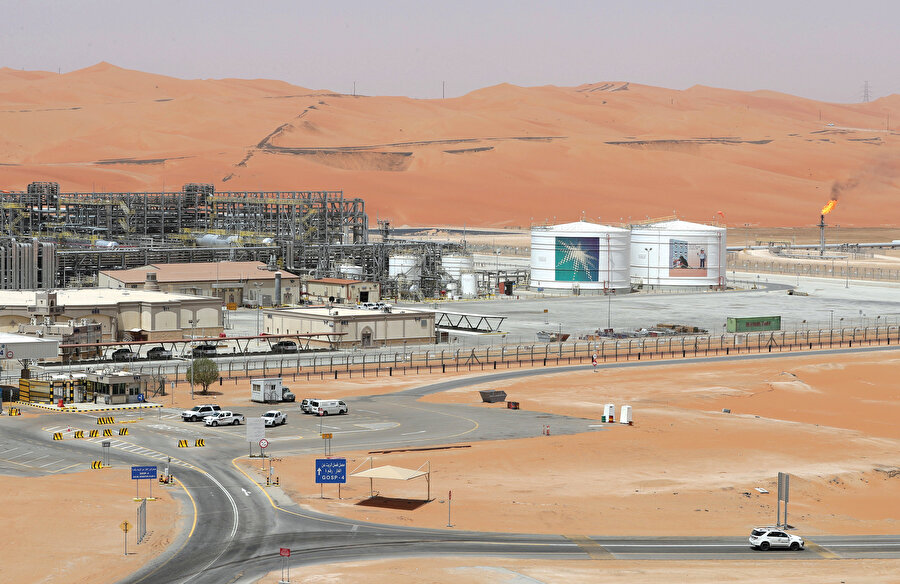 Saudi Aramco’nun yüksek kârlılığı yatırımcıların ilgisini çekiyor.