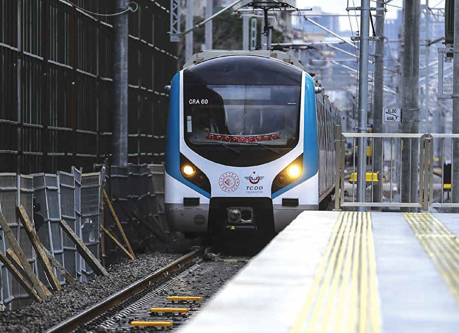 Gebze-Halkalı demiryolu hattı.