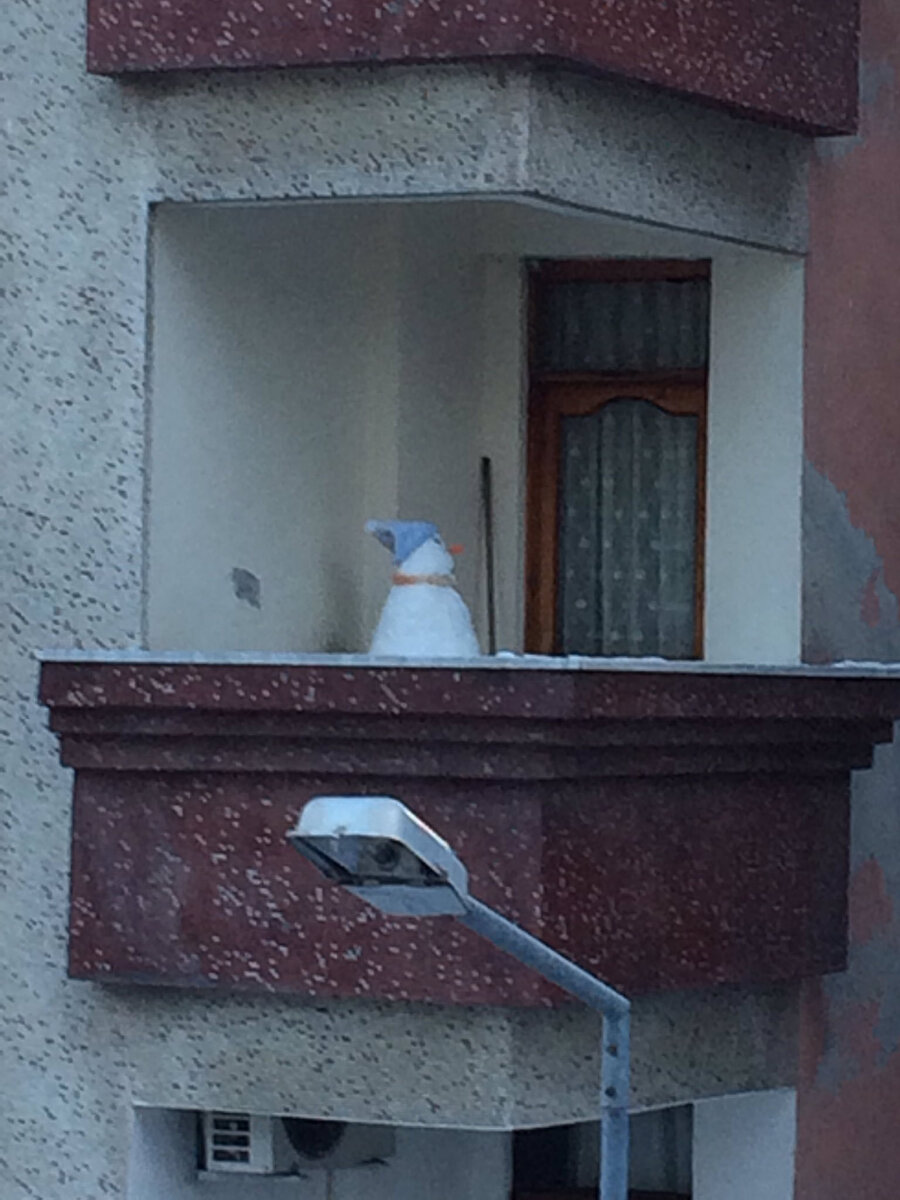 Dondum kardeşim açsana kapıyı