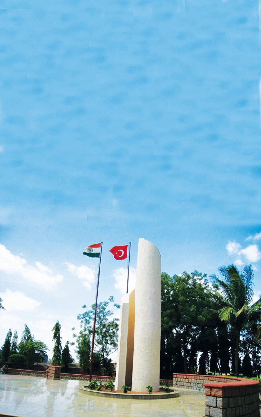 Hindistan'da toprağa düşen Türkler