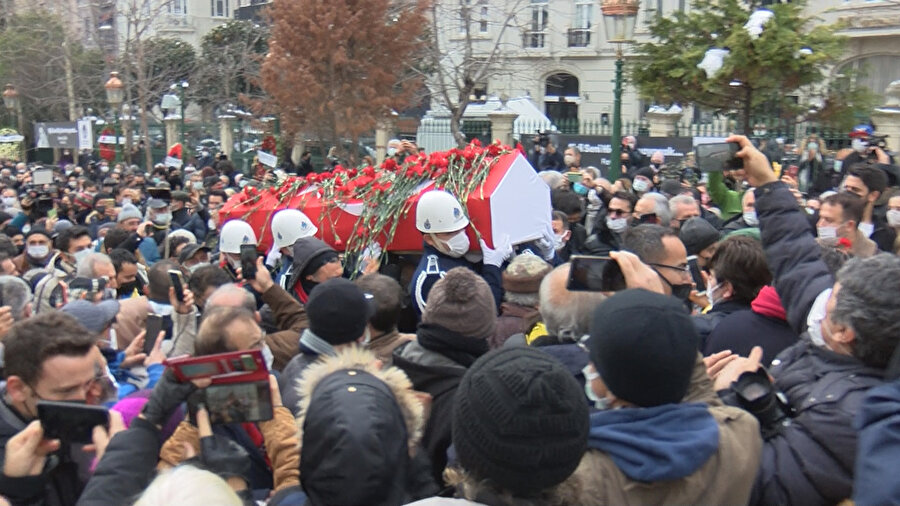 Fatma Girik son yolculuğuna uğurlandı