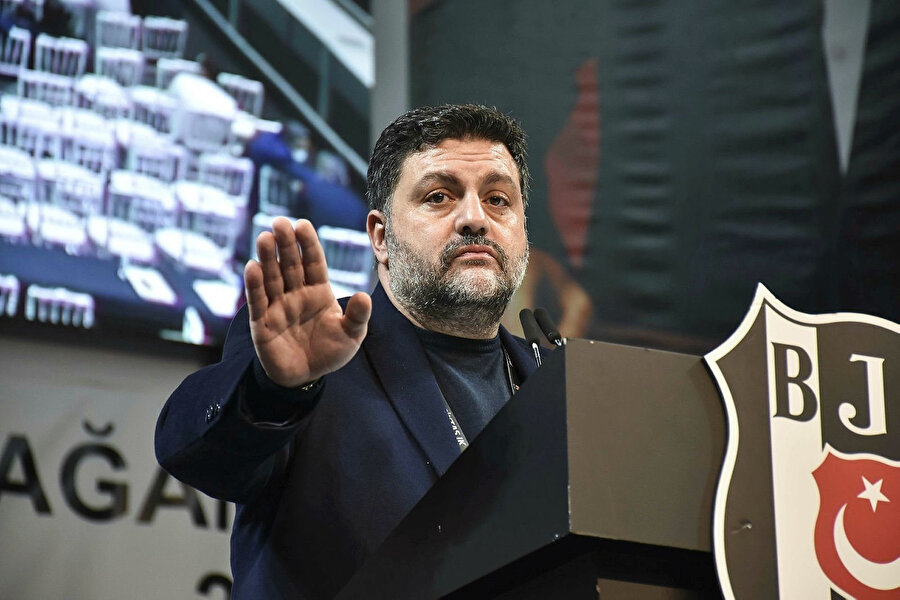 Şafak Mahmutyazıcıoğlu