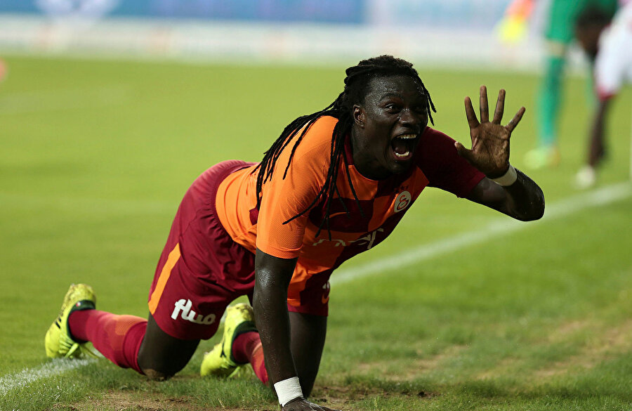 Gomis yeniden Galatasaray ile anlaştı
