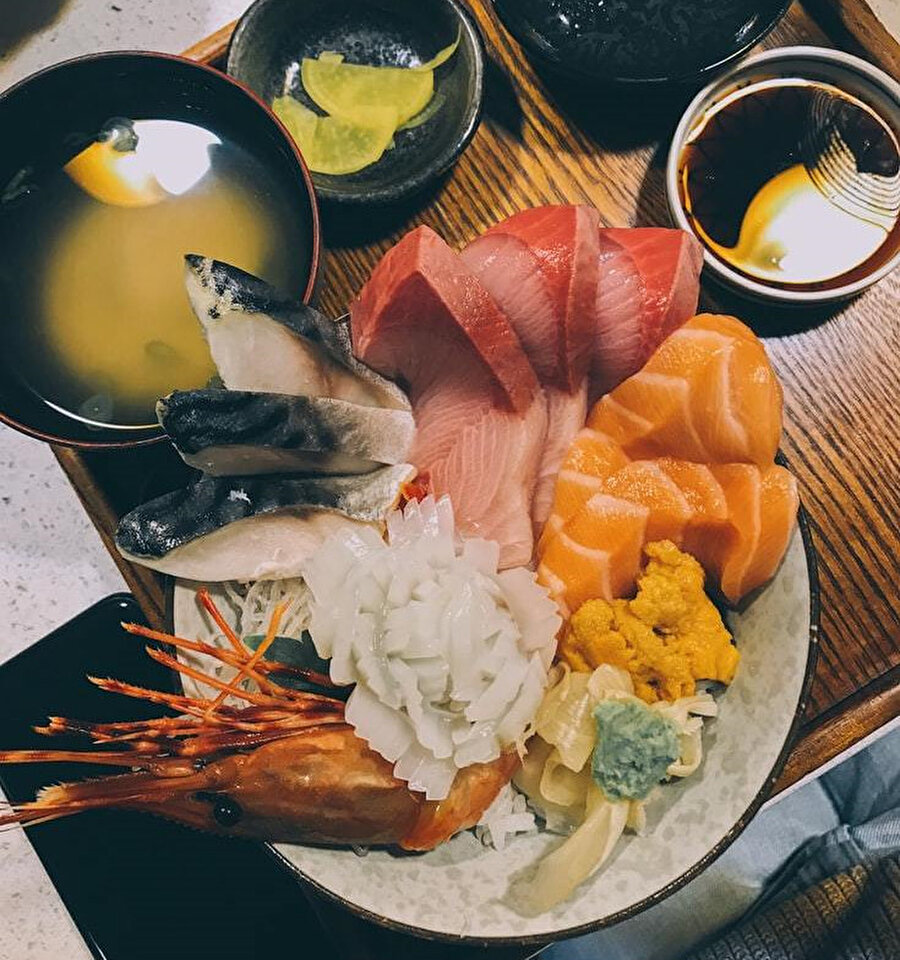 Sashimi tabağı.