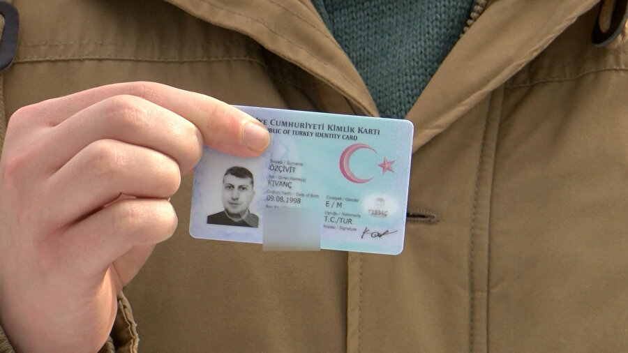 Türk dizilerinden etkilendi mahkeme kararıyla 'Kıvanç Özçivit' adını aldı