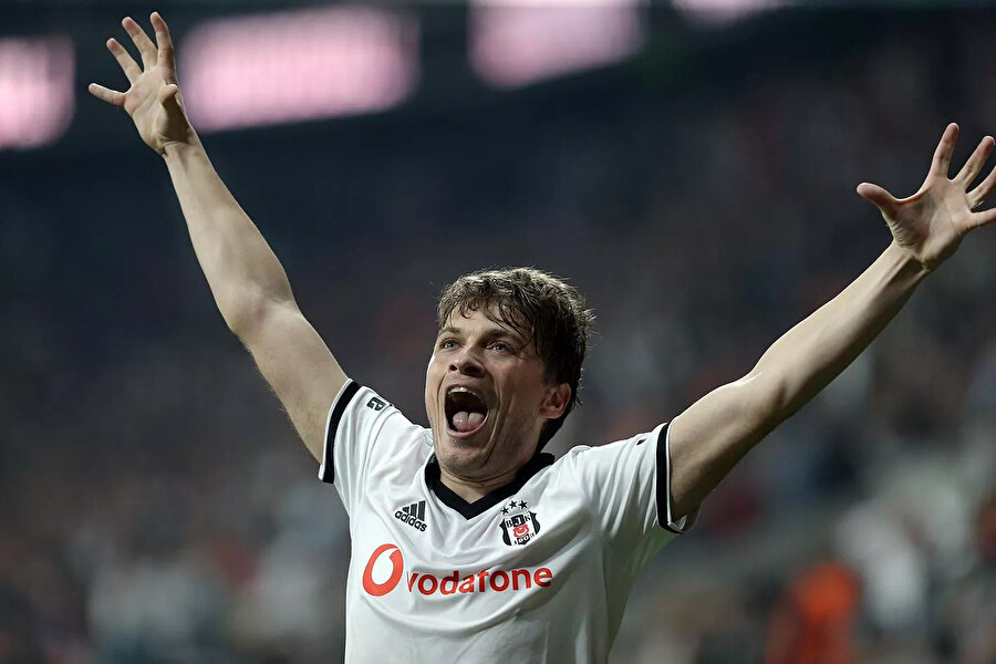 Adem Ljajic Beşiktaş performansı: 85 maç 18 gol 29 asist
