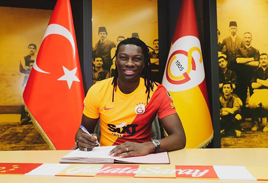 Gomis, yeniden Galatasaray'da
