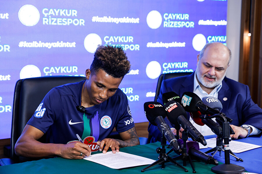 Gedson Fernandes, imza töreninde