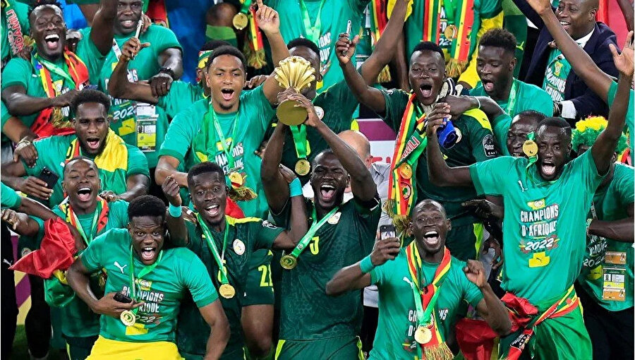 Senegal, tarihinde ilk kez Afrika Kupası'nı kazandı