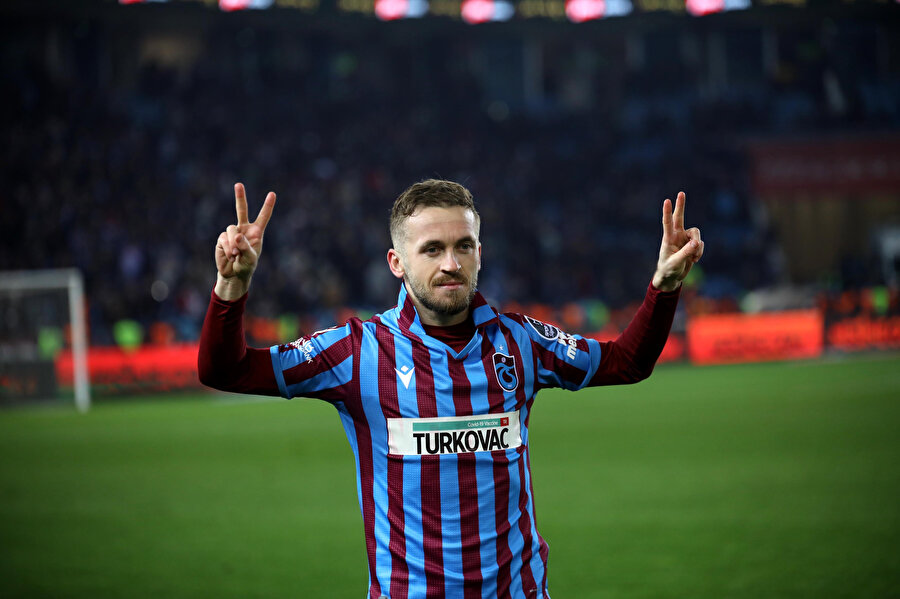 Edin Visca, 3 yıl sonra bir ilki başardı