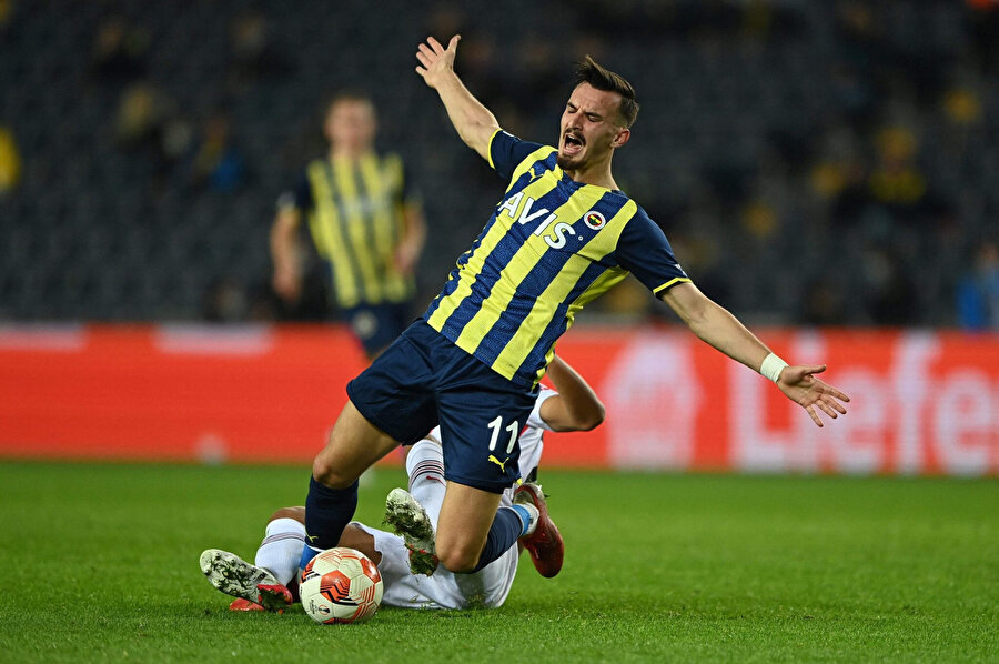 Berisha, Fenerbahçe fornasıyla