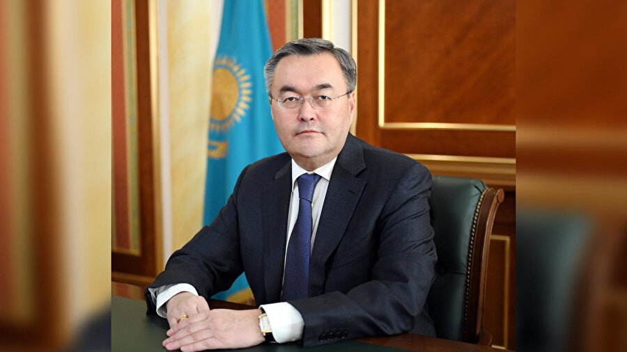 Kazakistan Dışişleri Bakanı Muhtar Tileuberdi, 'Kazakistan tarafından Donetsk Halk Cumhuriyeti ve Lugansk Halk Cumhuriyetinin tanınması söz konusu değildir.' dedi.