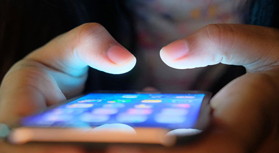 Facebook ve Twitter, Ukrayna’daki kullanıcıların hesaplarının manipüle edilme riskinin olduğunu belirtti 