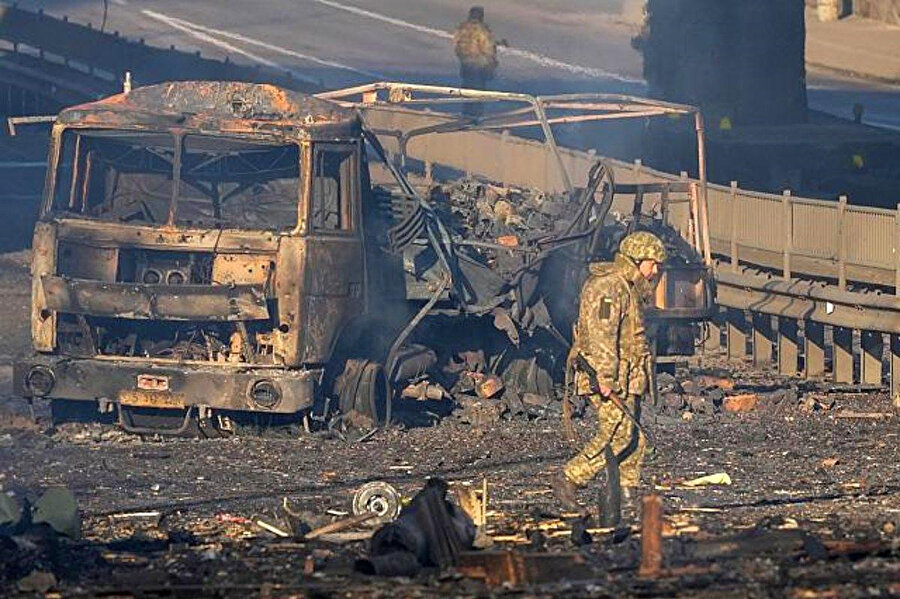 Ukrayna'da çapraz ateş