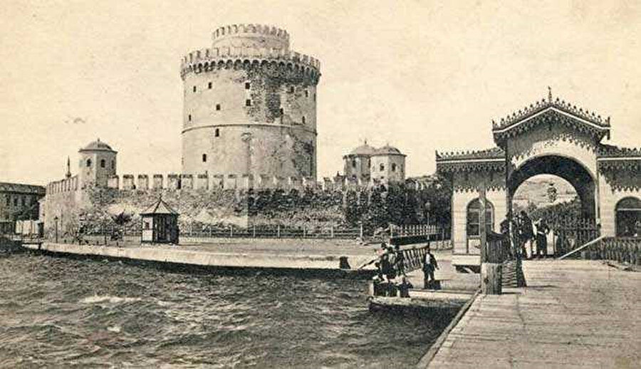 1430’dan bu yana şehirde kesintisiz süren Osmanlı hâkimiyeti; 1912 yılındaki I. Balkan Savaşı sonrası sona erdi. 