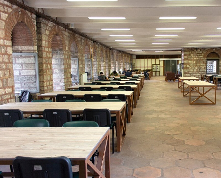 Orhan Kemal İl Halk Kütüphanesi |Beyazıt.