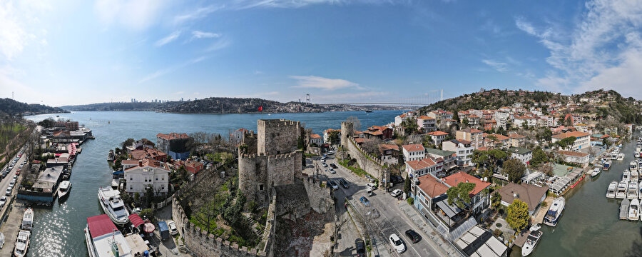 İstanbul Boğazını süsleyen Anadolu Hisarı'nın, restorasyon tamamlandıktan sonra kent kültür merkezine dönüştürülmesi planlanıyor.