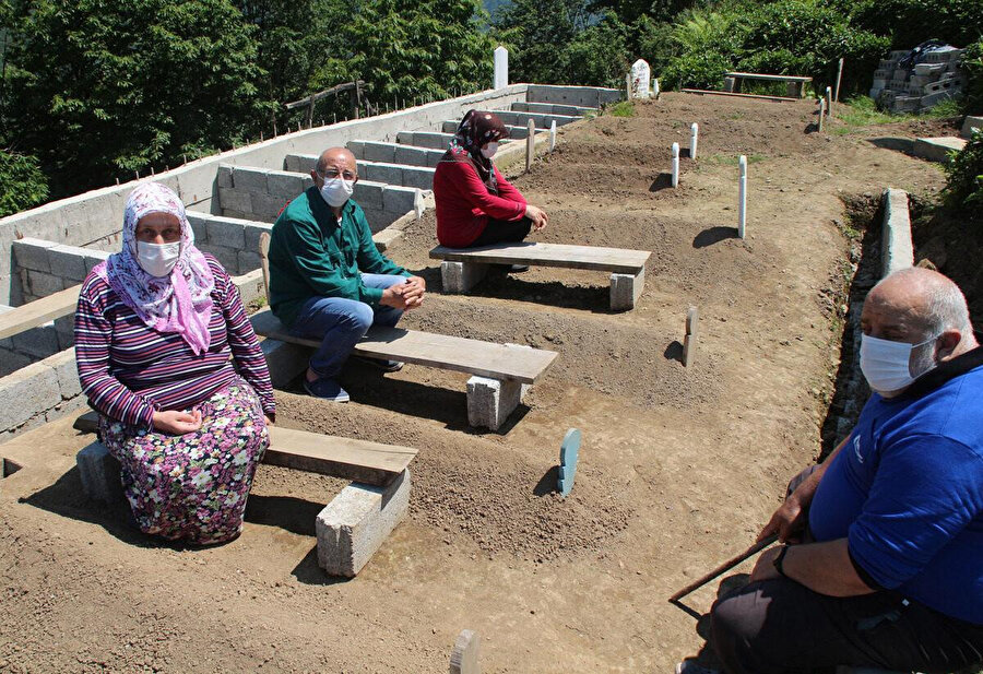 Rize'de yaşayan Genç aileden 9 kişi COVID-19 nedeniyle yaşamını yitirdi