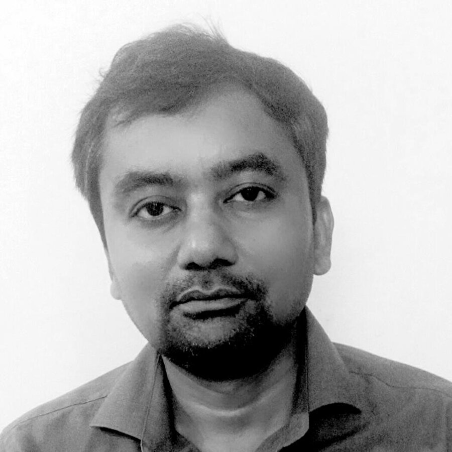 Shurıah Nıazı-Hintli gazeteci.