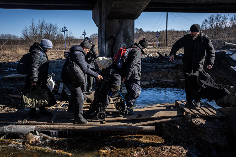 İrpin'den tahliyeler devam ediyor