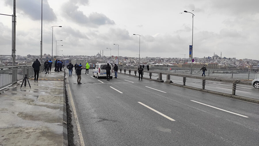 Bağlantı noktalarında ayrılma olmuştu: Unkapanı Köprüsü yine kapatıldı