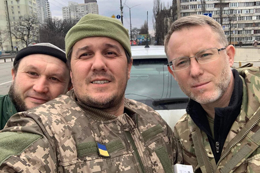 Ukrayna Müslümanları Dini İdaresi (Umma) Müftüsü Said İsmailov. (En sağda)