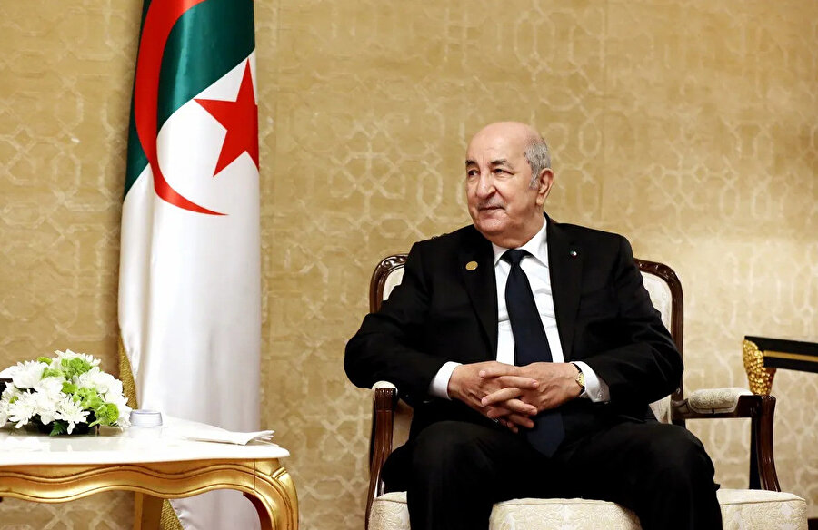 Cezayir Cumhurbaşkanı Abmulmecid Tebbun, 'Fransız sömürgeci suçları' üzerindeki haklarından vazgeçmeme sözü verdi.