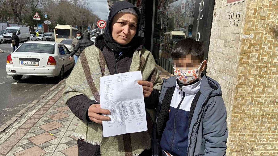 Zekiye Kahya ve 9 yaşındaki oğlu Melih Kahya