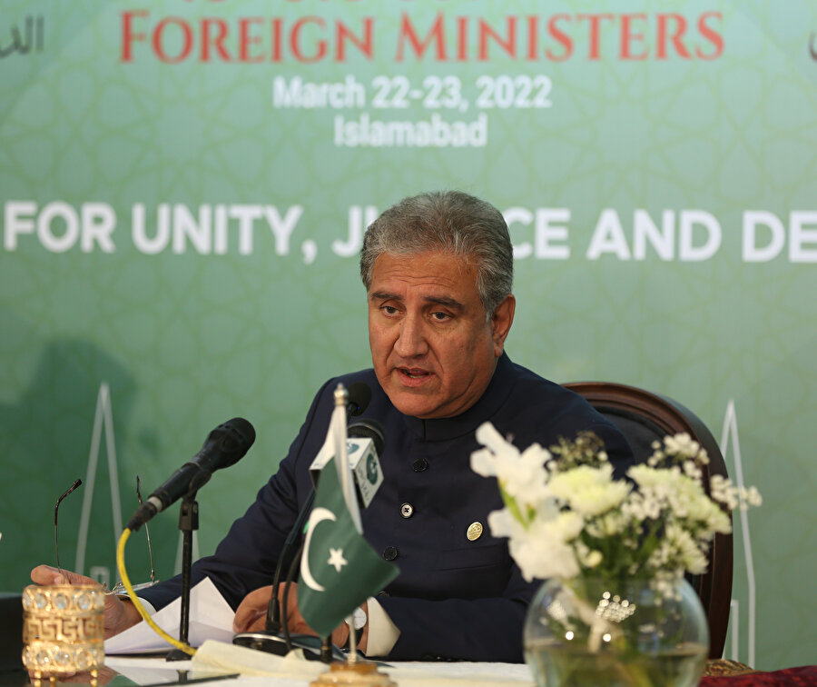 Pakistan Dışişleri Bakanı Şah Mahmud Kureyşi.