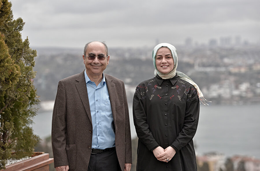 Derviş Zaim ve Kübra Kuruali Yaşar