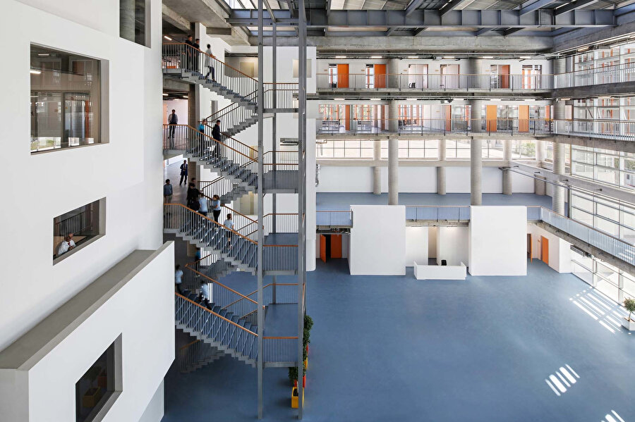 Özel İAOSB Nedim Uysal Mesleki ve Teknik Anadolu Lisesi.